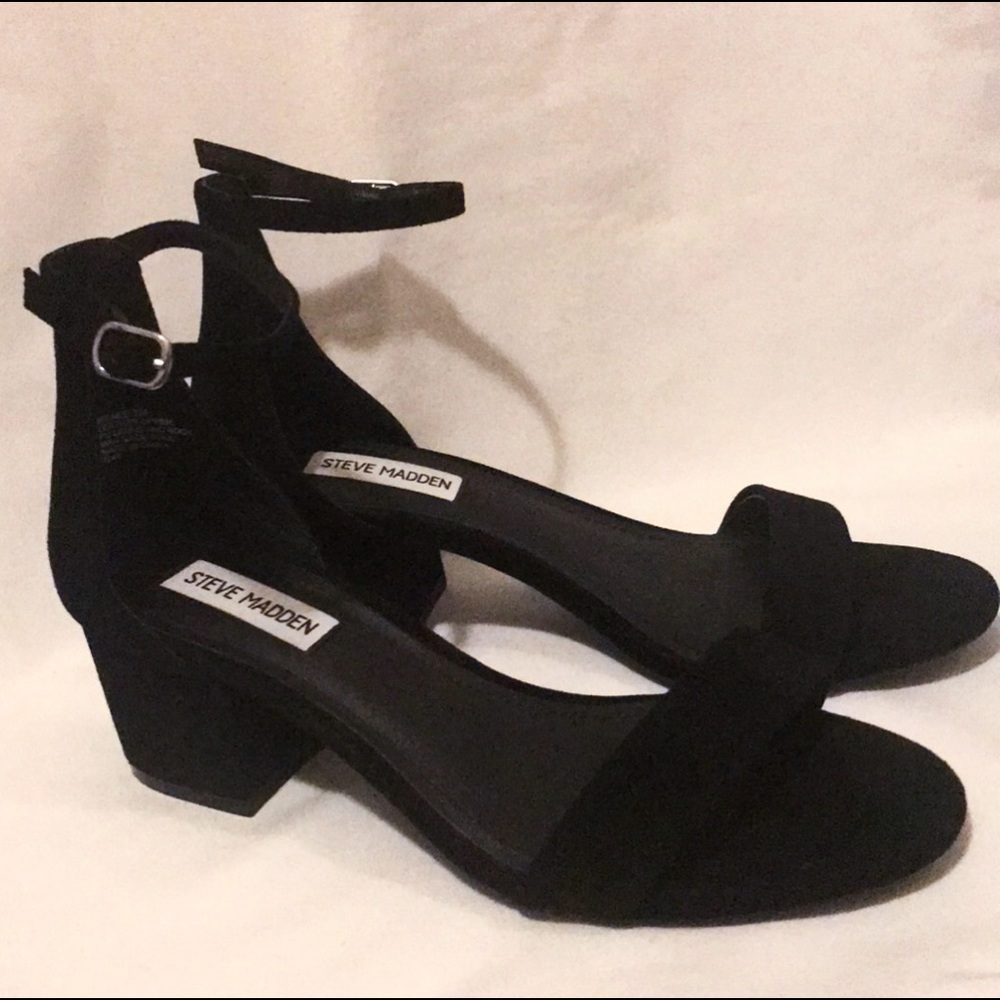 Steve Madden Black Women Irenee 2”Sandals 7M Suede